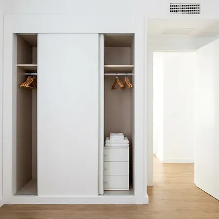 Sunset Med Hills 2br *